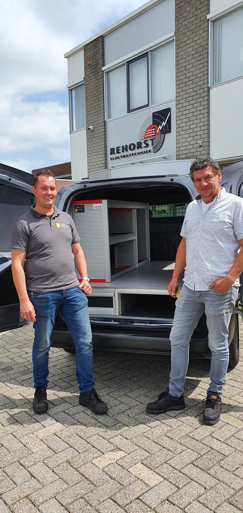 Rehorst en Van Vliet bedrijfswageninrichting